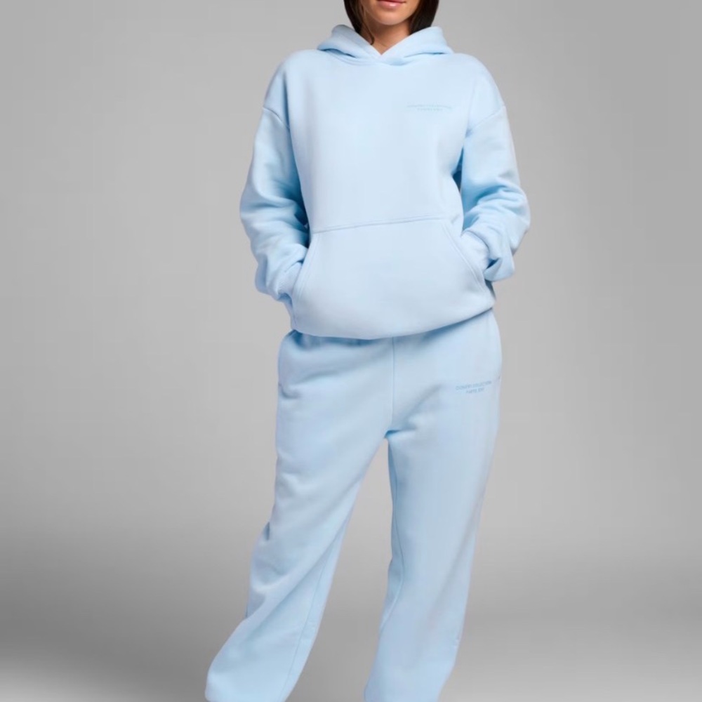 Comfrt Blue Pastel Swetshirt and Joggers Set